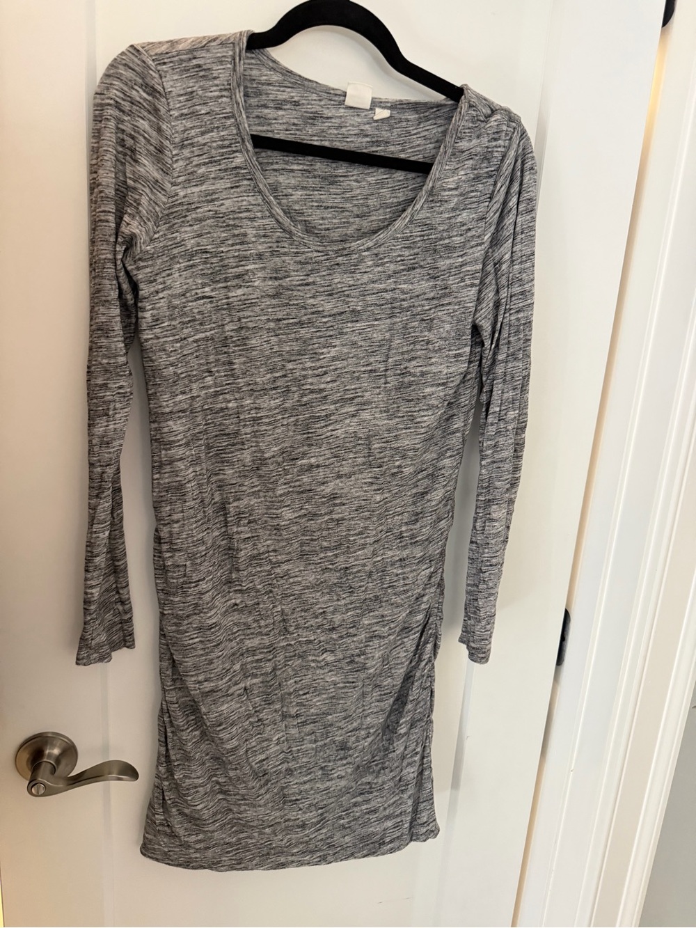 GAP Heather Gray Long Sleeve Scoop-Neck Dress